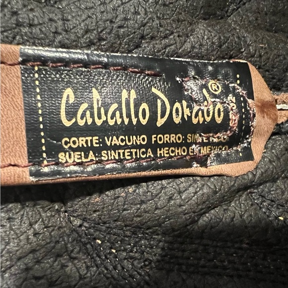 NEWGolden horse This product is made by artisans from León, Gto.MADE IN MEXICO - Picture 4 of 8